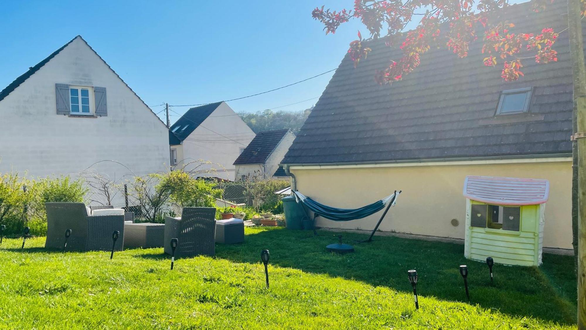 Le Paraty - Maison Independante 72 M2 Pont-Sainte-Maxence Exteriör bild